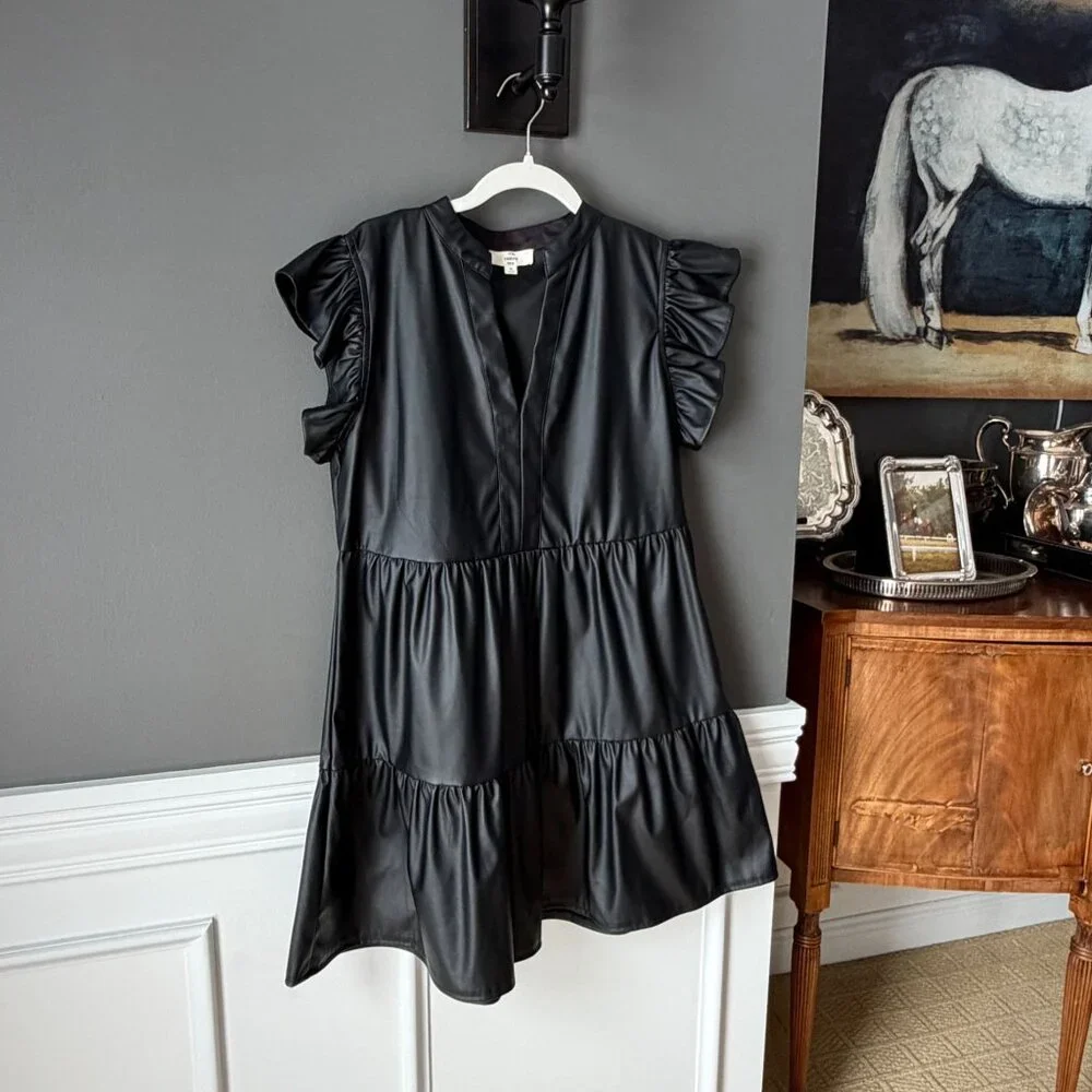 Entro Black Faux Leather Tiered Ruffle Sleeve V-neck Mini Dress Size Medium - Picture 7 of 10